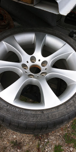 Used Auto Parts Store «B J Used Auto Parts», reviews and photos, 10823 Airline Dr, Houston, TX 77037, USA