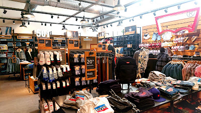 Levi's® Factory Outlet Corbeil à Corbeil-Essonnes