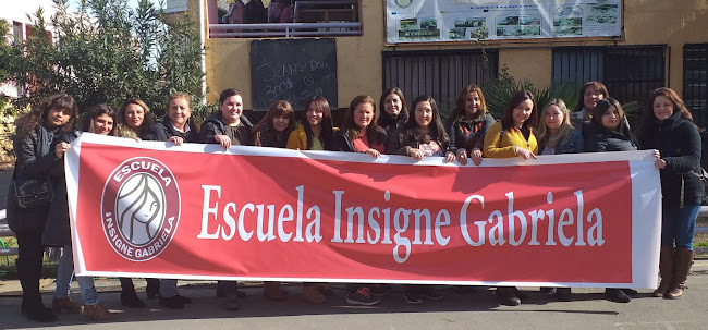 Opiniones de Escuela Insigne Gabriela en Quinta Normal - Escuela