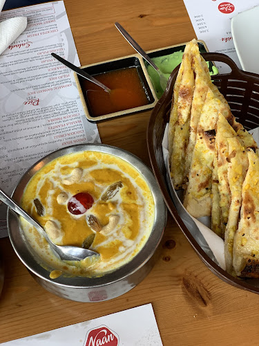 NaanStop Indian Cuisine - Εστιατόριο