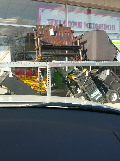 Home Improvement Store «Tractor Supply Co.», reviews and photos, 620 W Broad St, Smithville, TN 37166, USA