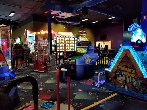 Amusement Center «Boomers! Fresno», reviews and photos, 7354 N Abby St, Fresno, CA 93720, USA