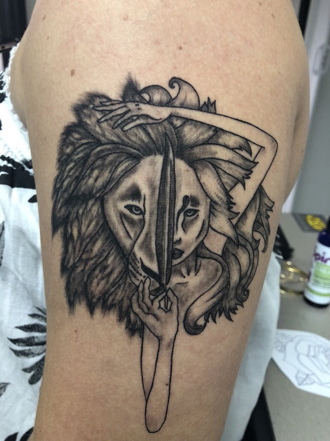 The Hole Truth Tattoo & Piercing