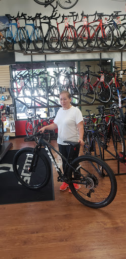 Bicycle Store «RB Cycles», reviews and photos, 11402 NW 41st St, Doral, FL 33178, USA