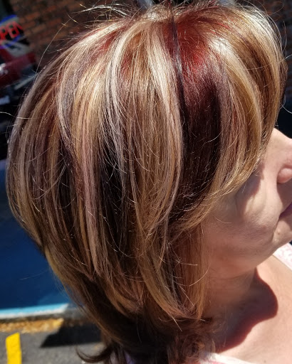 Beauty Salon «Pink Hair Salon», reviews and photos, 1467 S Belcher Rd, Clearwater, FL 33764, USA