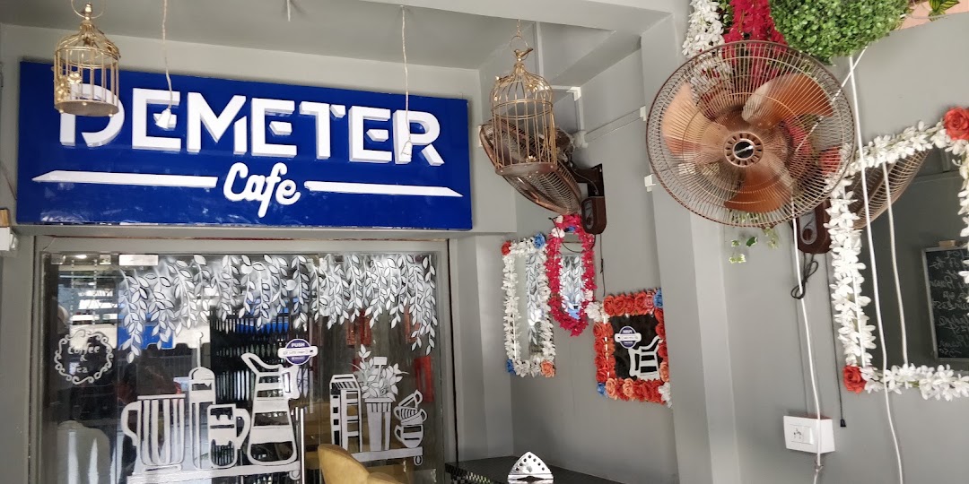 Demeter Cafe