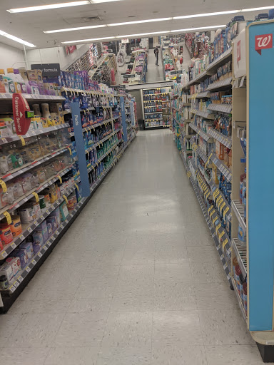 Drug Store «Walgreens», reviews and photos, 180 E Lake St, Bloomingdale, IL 60108, USA