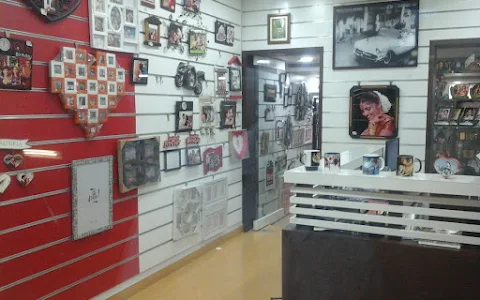 Twin Arts Studio (Red Moments thripunithura franchisee ) image