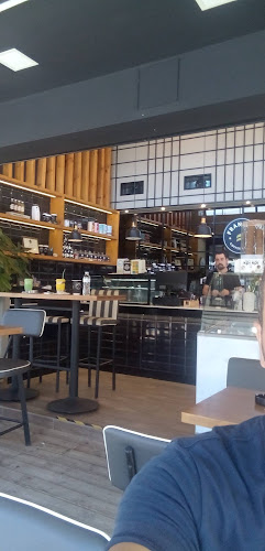 Opinii despre Franklin Coffee House Platamona în Ανατολικός Όλυμπος - Καφετέρια