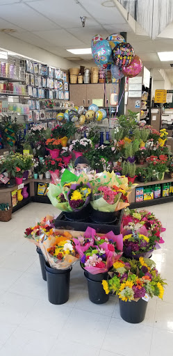 Grocery Store «Red Apple Markets», reviews and photos, 6724 Kitsap Way, Bremerton, WA 98312, USA