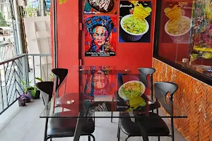 El Mariachi Taqueria image