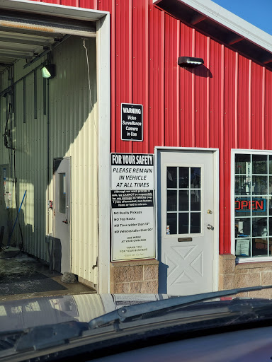 Car Wash «Red Barn Car Wash», reviews and photos, 13001 Clackamas River Dr Suite 200, Oregon City, OR 97045, USA