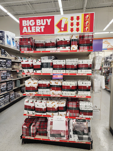 Discount Store «Big Lots», reviews and photos, 29712 Southfield Rd, Southfield, MI 48076, USA