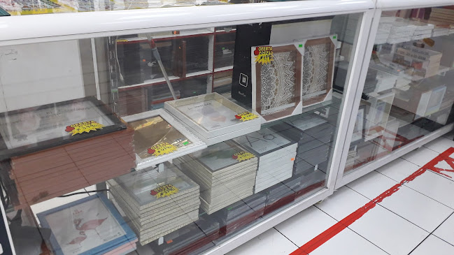 Prisma Foto Center - Estudio de fotografía