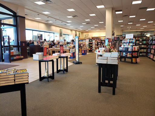 Book Store «Barnes & Noble», reviews and photos, 1 E Towne Mall, Madison, WI 53704, USA