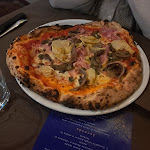 Photo n°1 de l'avis de francesca.a fait le 09/12/2023 à 21:33 sur le  La piazzetta à San Giorgio su Legnano