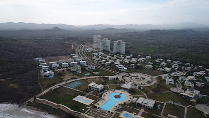 Aguamarina Beach Resort