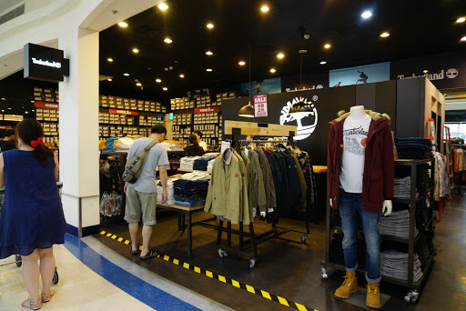 Timberland 新店家樂福 Outlet