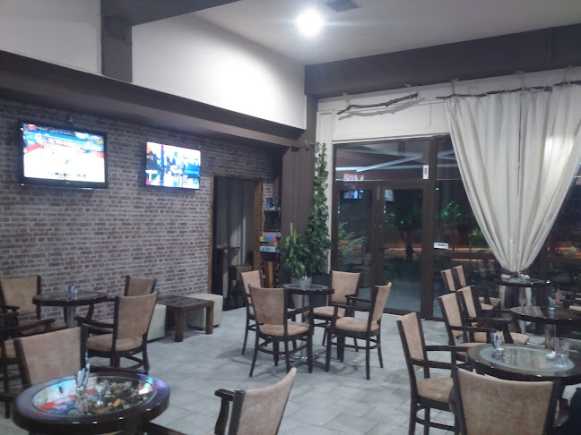 Comentarii opinii despre Cafe Πλατεια Κατω Πορόια