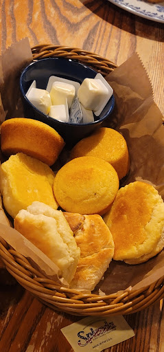 American Restaurant «Cracker Barrel Old Country Store», reviews and photos, 21 Industrial Dr, Hamburg, PA 19526, USA