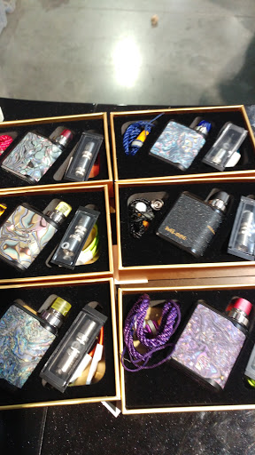 Tobacco Shop «Smoke Signals Pipe & Tobacco», reviews and photos, 3 Main St, Dover, NH 03820, USA