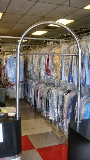 Dry Cleaner «Regal Discount Cleaners», reviews and photos, 5501 N 7th Ave # 100, Phoenix, AZ 85013, USA