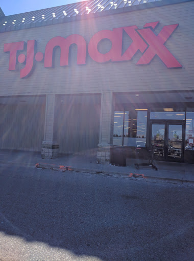 Department Store «T.J. Maxx», reviews and photos, 3753 Lapeer Rd, Flint, MI 48503, USA