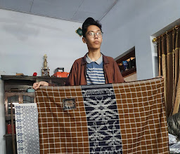Sarung Tenun Goyor photo
