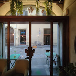 Photo n°3 de l'avis de Kyr.a fait le 16/12/2022 à 18:14 sur le  Babae à Florence