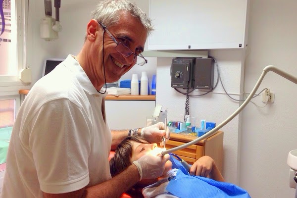 Imagen de Clinica Dr. Eki Dental (7 de 20)