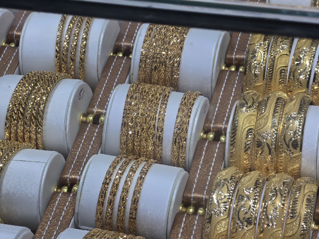 Gold shop