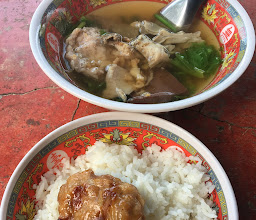 ร้านเมืองโอ่ง โจ๊ก เกาเหลาเลือดหมู photo