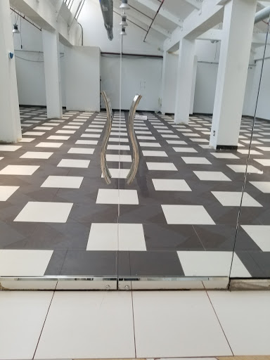 Shopping Mall «Valley Mall Plaza», reviews and photos, 480 Chancellor Ave, Irvington, NJ 07111, USA