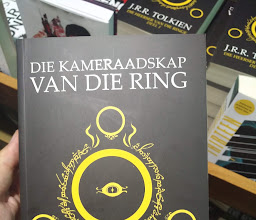 ExclusIve Books Kolonnade Shopping Centre photo