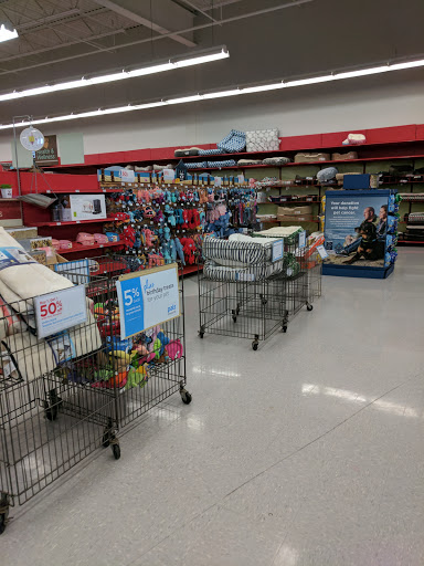 Pet Supply Store «Petco Animal Supplies», reviews and photos, 21851 Towne Center Dr, Watertown, NY 13601, USA