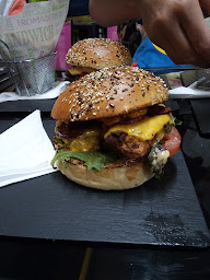 Photo n°52 de Pizz’burg Avenue - Burger et Tacos à Montpellier à Montpellier ()