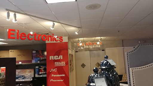 Furniture Store «Badcock Home Furniture &more», reviews and photos, 400 N Grove St, Eustis, FL 32726, USA