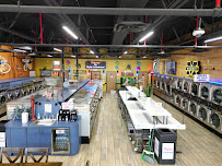Skylar Laundromat of Redford - Photo 5 - Car repair in Redford Township, MI, Dearborn