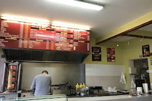 Le Rapidos Kebab image