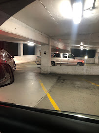 Stanwix iParkit Garage - Photo 3 - Car repair in Pittsburgh, PA, Pittsburgh