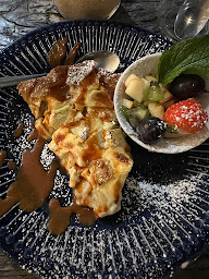 Photo n°48 de la pile d'assiettes à Saint-Jean-de-Luz ()