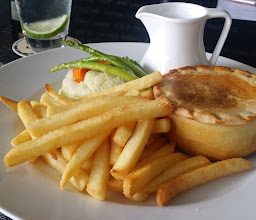 The Palm Bistro Beer & Wine Bar photo