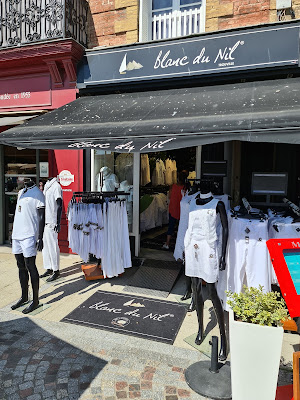 Blanc Du Nil à Trouville-sur-Mer
