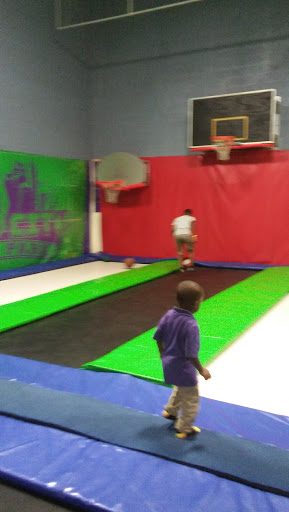 Movie Theater «Edge 12 Birmingham», reviews and photos, 7001 Crestwood Blvd #1100, Birmingham, AL 35210, USA