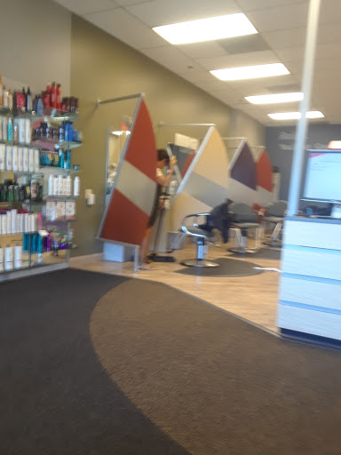 Hair Salon «Great Clips», reviews and photos, 3 Monroe Pkwy, Lake Oswego, OR 97035, USA