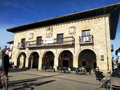 Danoena taberna (Fonda) - Nagusia Plaza, 5, 48210 Otxandio, Bizkaia, Spain