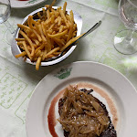 Photo n° 1 de l'avis de Klára.u fait le 01/05/2023 à 15:59 pour Aux Crus de Bourgogne à Paris