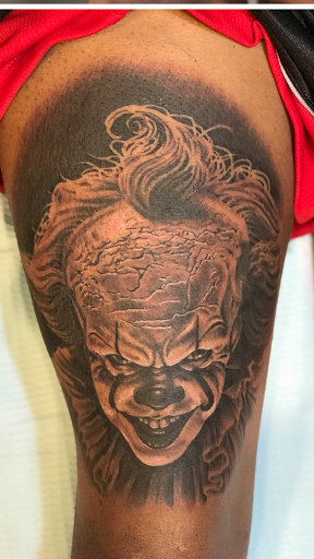 Tattoo Shop «Thunderbolt Tattoo», reviews and photos, 2088 Briarcliff Rd NE, Atlanta, GA 30329, USA