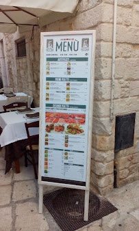 Restaurant de spécialités d'Italie du Sud Zio Pietro à Cisternino (le menu)