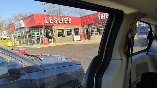 Tire Shop «Leslie Tire», reviews and photos, 144 Northbound Gratiot Ave, Mt Clemens, MI 48043, USA